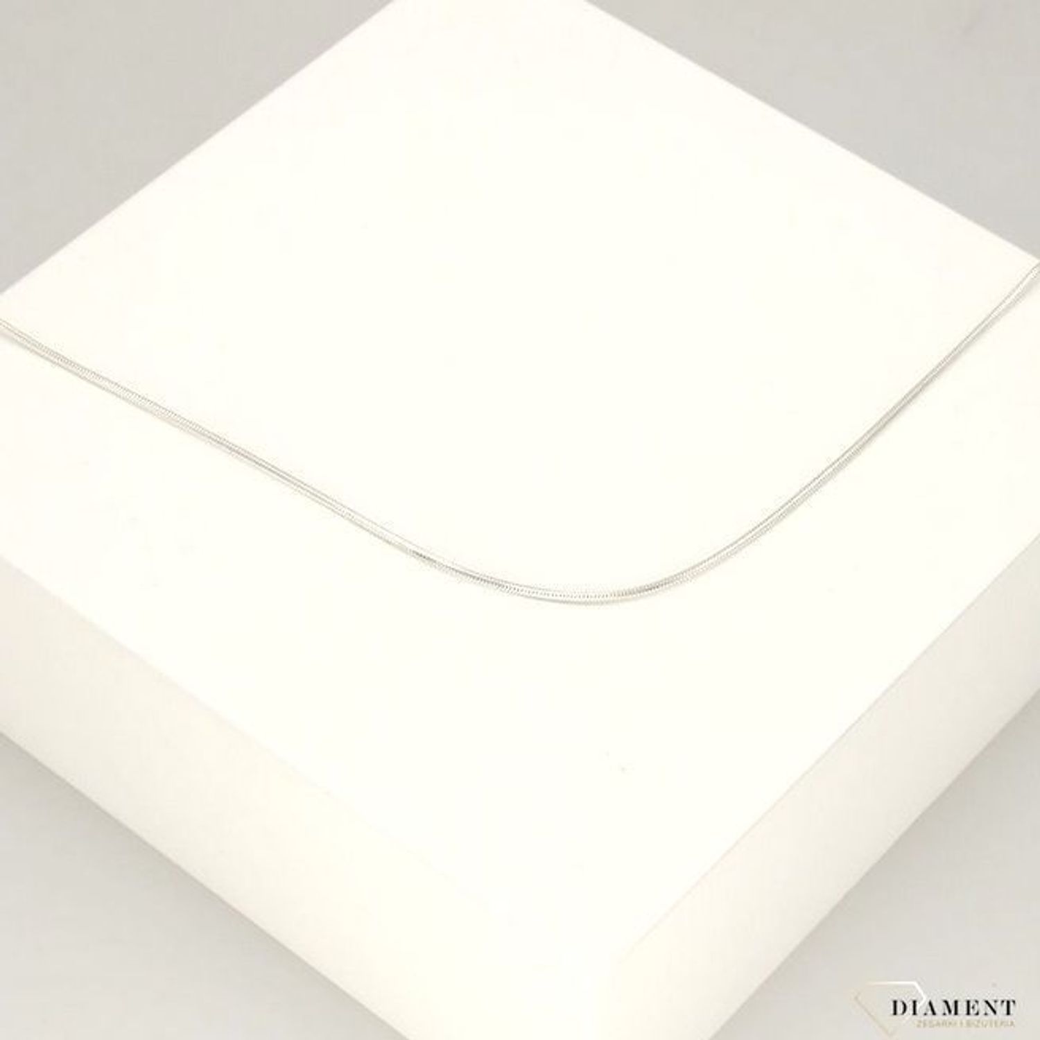 Łańcuszek srebrny 925 żyłka DIA-LAN-2089-140-925 1,4mm.jpg